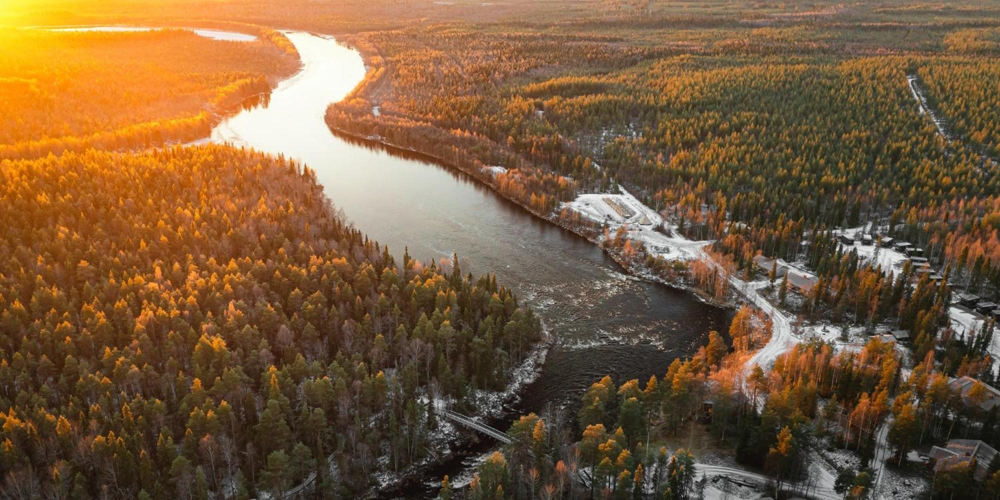 Vaattunki Wilderness Resort Rovaniemi Exterior photo